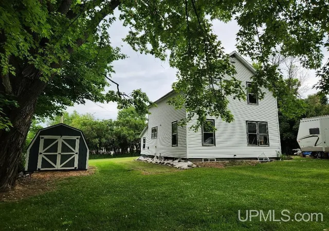 Homes for sale in Caspian, MI | 11 E Baltic Ave, Caspian, MI 49915 | MLS# 50210879
