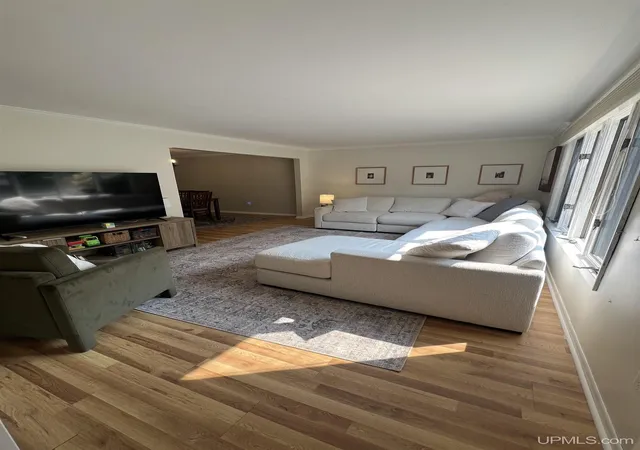 Single family home for sale at 1041 Allouez Rd, Marquette, MI 49855 | MLS# 50203748 | Listing updated on 2026-10-20