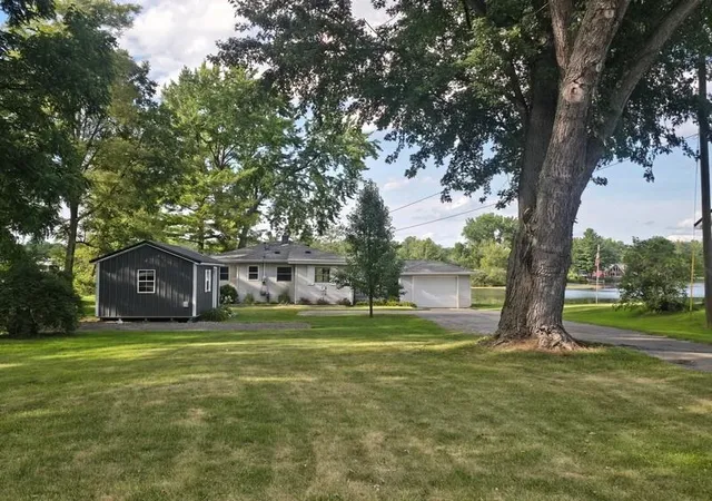 Photo 3 of Sale Pending at 344 W Brown St, Beaverton, MI 48612 | MLS# 50220066 | Listing updated on 2026-09-15
