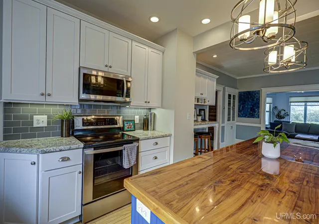 Photo 5 of Single family home for sale at 906 Selden Rd, Iron River, MI 49935 | MLS# 50215826 | Listing updated on 2026-09-01