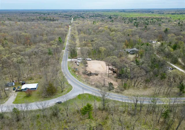 Photo 3 of Land for sale at V/l W 0 Fruitvale Rd, Montague, MI 49437 | MLS# 70532992 | Listing updated on 2026-08-31