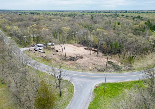 Photo 3 of Land for sale at V/l W 0 Fruitvale Rd, Montague, MI 49437 | MLS# 70532992 | Listing updated on 2026-08-31