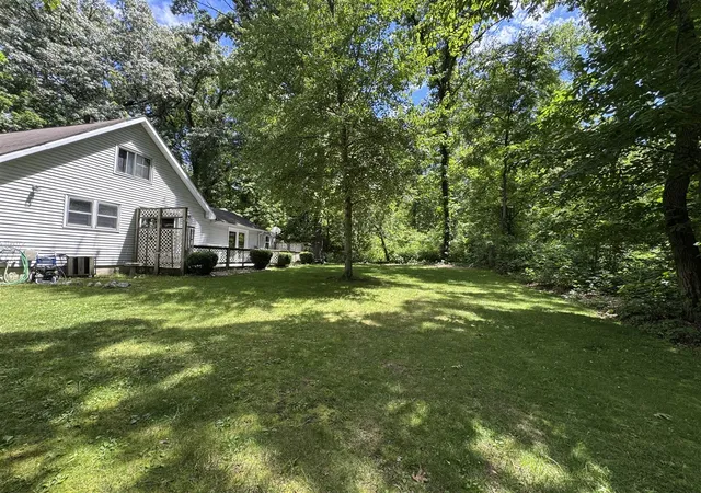 Homes for sale in Dowagiac, MI | 52985 Twin Lakeview Dr, Dowagiac, MI 49047 | MLS# 70541176
