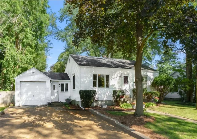 1st image of 5148 Boylan St, Kalamazoo, MI 49004 | MLS# 70554477