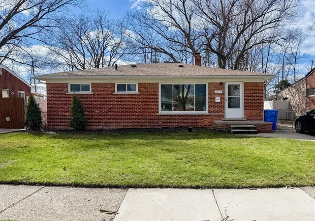 Homes for sale in Warren, MI | 22203 Logue Ave, Warren, MI 48091 | MLS# 70521989
