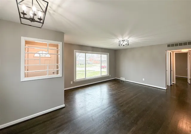 Homes for sale in Warren, MI | 22203 Logue Ave, Warren, MI 48091 | MLS# 70521989