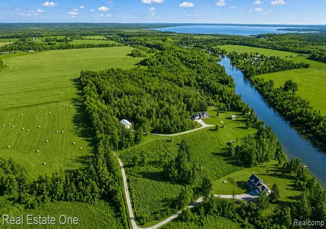 Homes for sale in Cheboygan, MI | 7250 Artesian Trl, Cheboygan, MI 49721 | MLS# 61007008