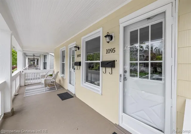 Homes for sale in Grosse Pointe Park, MI | 1093-95 Lakepointe St, Grosse Pointe Park, MI 48230 | MLS# 60993542