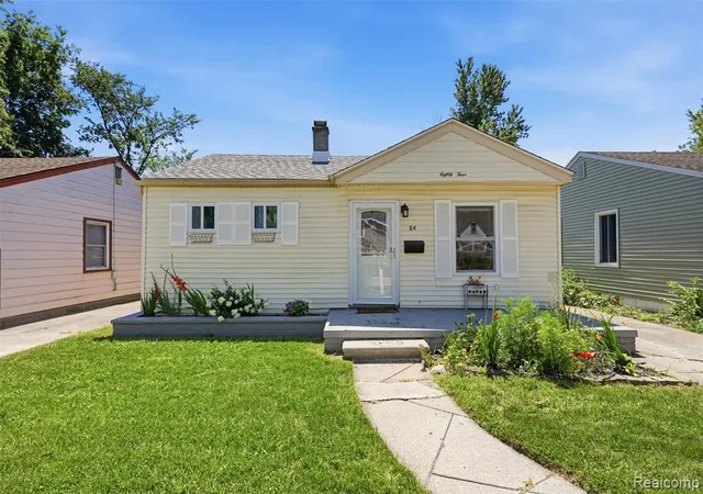 Photo 1 of Single family home for sale at 84 E Kalama Ave, Madison Heights, MI 48071 4039 | MLS# 61011959 | Listing updated on 2026-08-26