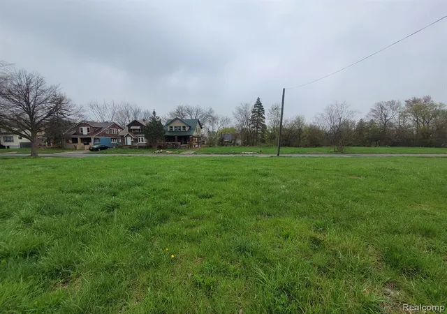 Photo 2 of Land for sale at 3959 Beaconsfield St, Detroit, MI 48224 | MLS# 60210074 | Listing updated on 2026-06-25