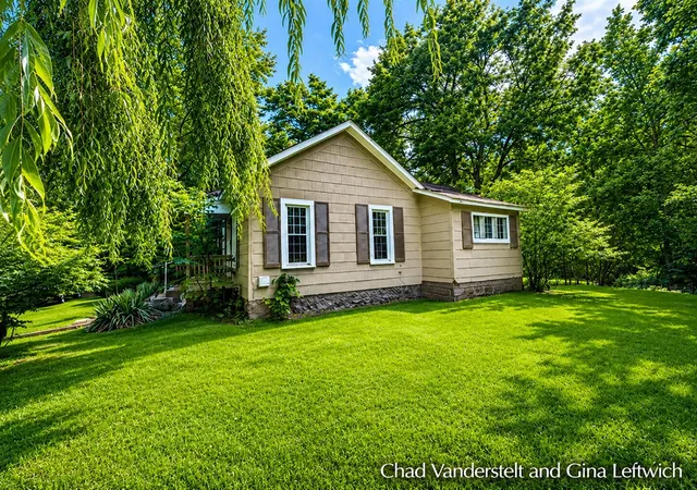 Photo 13 of Sale Pending at 137 Park Ave, Allegan, MI 49010 | MLS# 70542727 | Listing updated on 2026-08-07