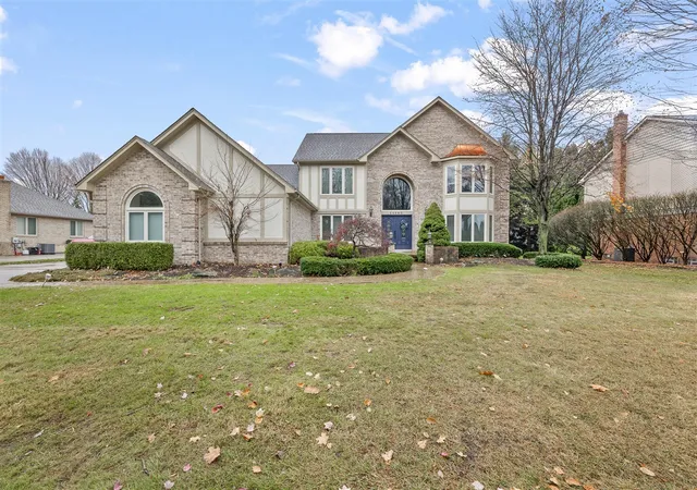 Homes for sale in Shelby Twp, MI | 54880 Burlington Dr, Shelby Twp, MI 48315 | MLS# 70507447