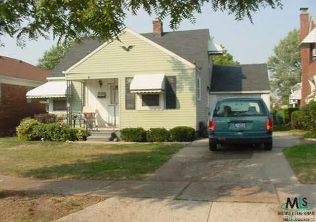 Single Family Residence at 21625 Trombly St, Saint Clair Shores, MI 48080 | MLS# 60920280 | | Sold on 2025-09-17
