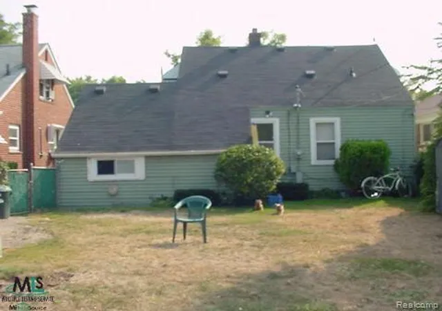 Photo 1 of Single Family Residence at 21625 Trombly St, Saint Clair Shores, MI 48080 | MLS# 60920280 | | Sold on 2025-09-17