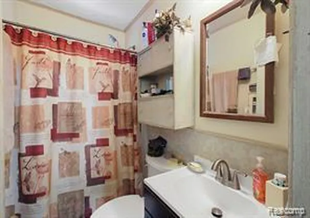Photo 4 of Single Family Residence at 21625 Trombly St, Saint Clair Shores, MI 48080 | MLS# 60920280 | | Sold on 2025-09-17