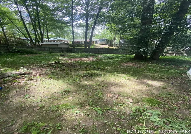 5th image of 1021 Pocahontas Rd, Harrison, MI 48625 | MLS# 50211732
