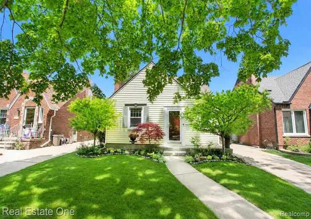 2nd image of 22108 Military St, Dearborn, MI 48124 | MLS# 60997073