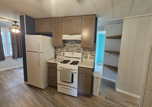 Photo 4 of Single family home for sale at 1096 E Walnut St, Beaverton, MI 48612 | MLS# 50216607 | Listing updated on 2026-09-05