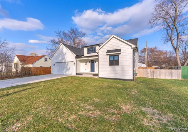 Homes for sale in Farmington Hills, MI | 22664 Colgate St, Farmington Hills, MI 48336 | MLS# 61003770