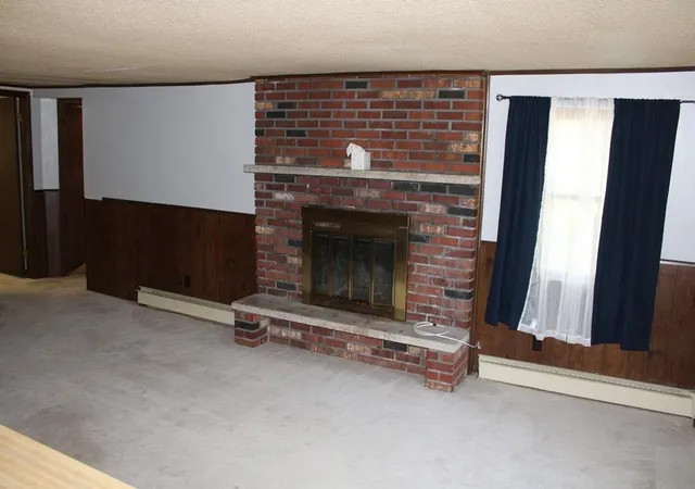 Photo 4 of Single family home for sale at 490 S Lake St, Harrison, MI 48625 | MLS# 50215774 | Listing updated on 2026-08-31