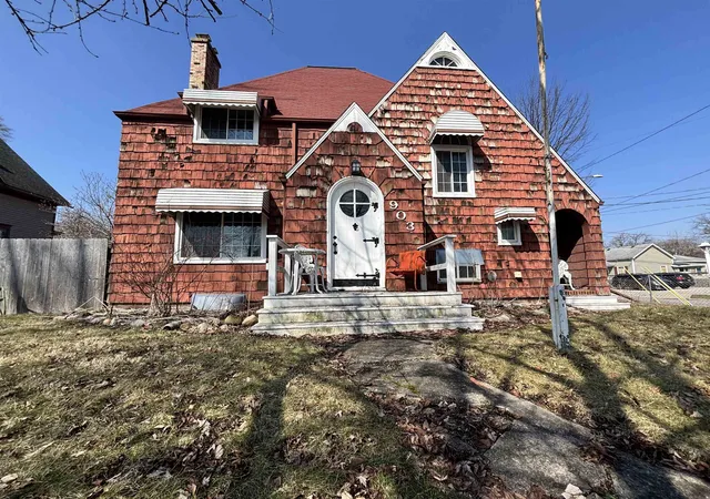Homes for sale in Saginaw, MI | 903 S Michigan Ave, Saginaw, MI 48602 | MLS# 50202735