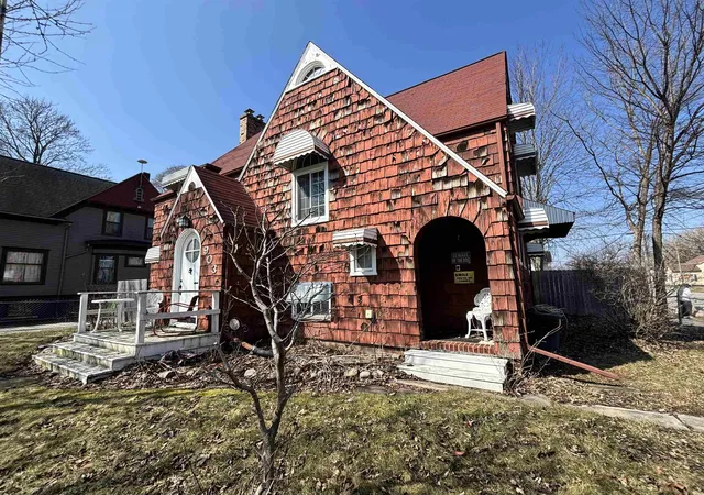 Homes for sale in Saginaw, MI | 903 S Michigan Ave, Saginaw, MI 48602 | MLS# 50202735