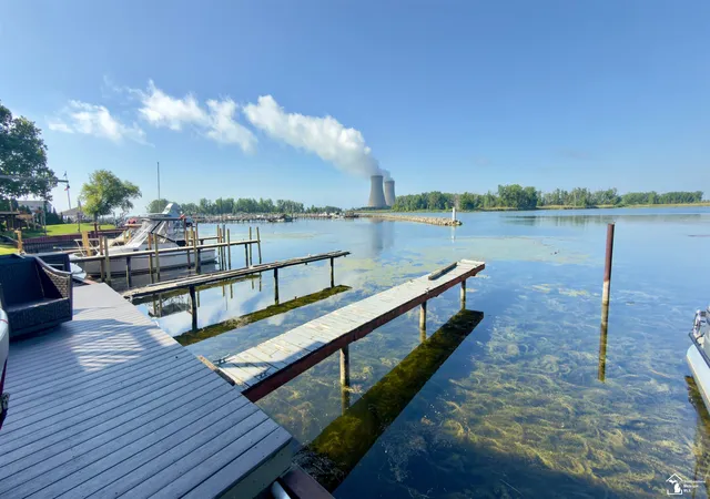 Homes for sale in Newport, MI | 6270 Brancheau Rd, Newport, MI 48166 | MLS# 50210732
