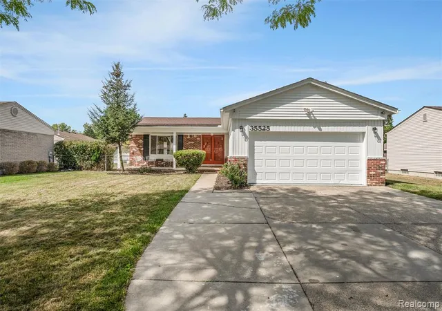 Photo 1 of Sale Pending at 35525 Connecticut Dr, Sterling Heights, MI 48310 4934 | MLS# 61025453 | Listing updated on 2026-08-31