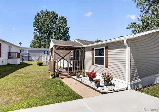 Photo 3 of Manufactured home for sale at 14151 E Tyler Dr, Plymouth, MI 48170 | MLS# 61024896 | Listing updated on 2026-08-31