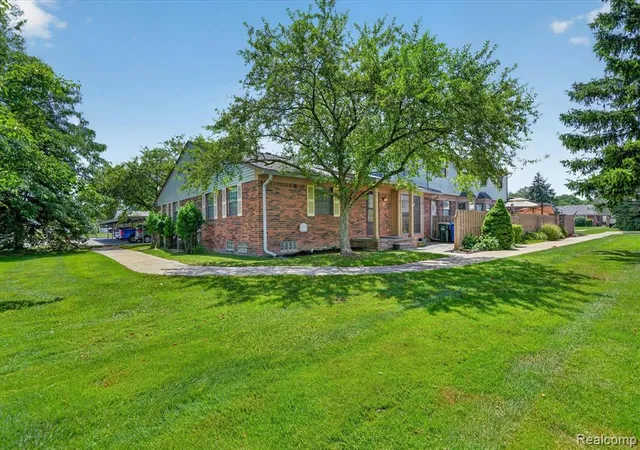 2nd image of 43628 W Arbor Way Dr #103, Canton, MI 48188 1869 | MLS# 61008009