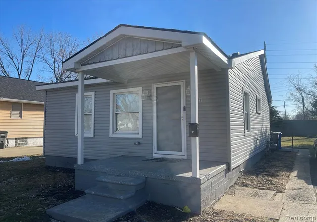 Homes for sale in Inkster, MI | 26431 Trowbridge St, Inkster, MI 48141 | MLS# 60929237