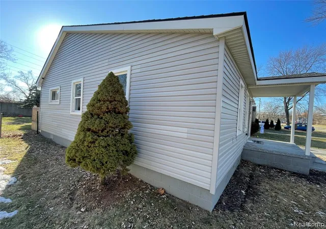 Homes for sale in Inkster, MI | 26431 Trowbridge St, Inkster, MI 48141 | MLS# 60929237