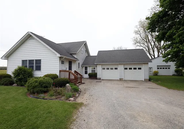 Homes for sale in Saline, MI | 6740 Austin Rd, Saline, MI 48176 | MLS# 70532147