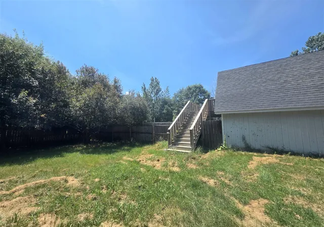 Homes for sale in Edmore, MI | 1402 E Deaner Rd, Edmore, MI 48829 | MLS# 70543459