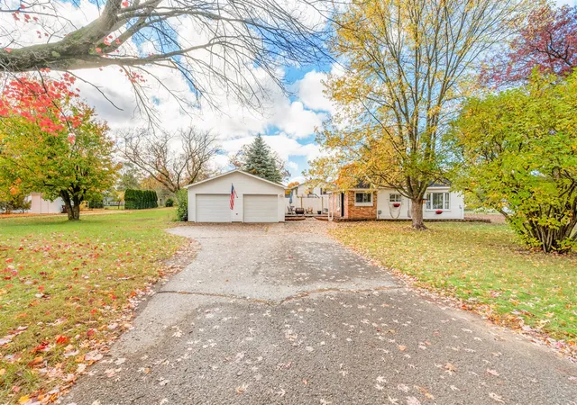 Homes for sale in Big Rapids, MI | 211 Gilbertson Ave, Big Rapids, MI 49307 | MLS# 70501636