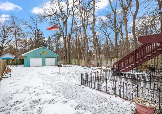 Homes for sale in Milford, MI | 517 W Commerce St, Milford, MI 48381 | MLS# 70508958