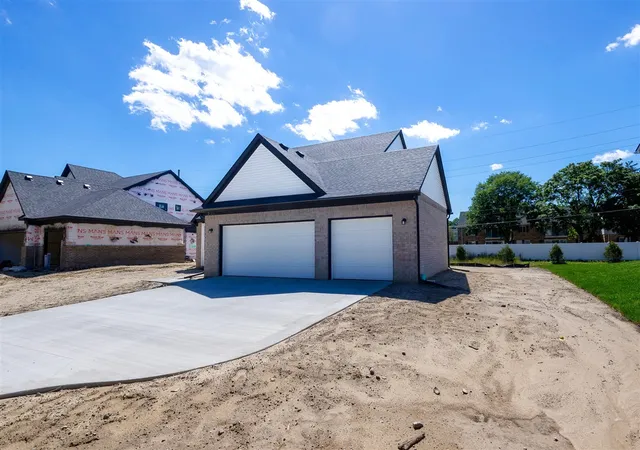 3rd image of 20209 Sunset St, Livonia, MI 48152 | MLS# 70539131