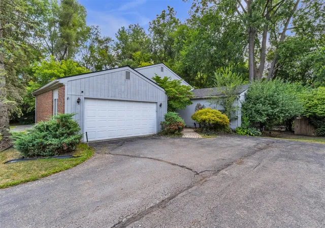 Photo 1 of Condo for sale at 20829 Orchard Lake Rd, Farmington Hills, MI 48336 | MLS# 70553388 | Listing updated on 2026-08-21