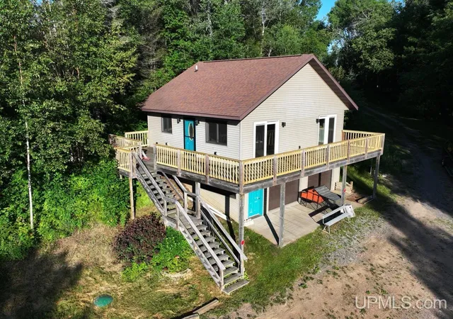 Photo 5 of Single family home for sale at 1334 141 Highway, Crystal Falls, MI 49920 | MLS# 50214736 | Listing updated on 2026-08-16