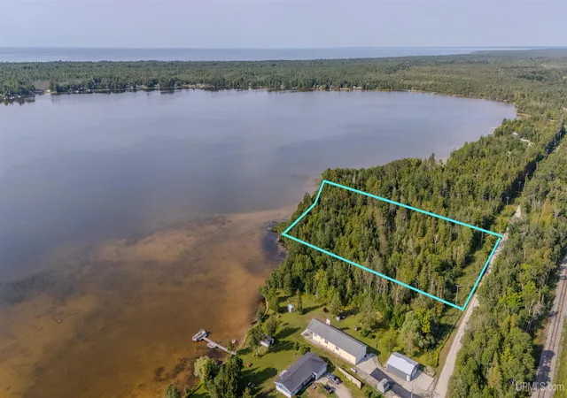 Photo 3 of Land for sale at Tbd W N Gulliver Lake Rd, Gulliver, MI 49840 | MLS# 50218828 | Listing updated on 2026-08-17
