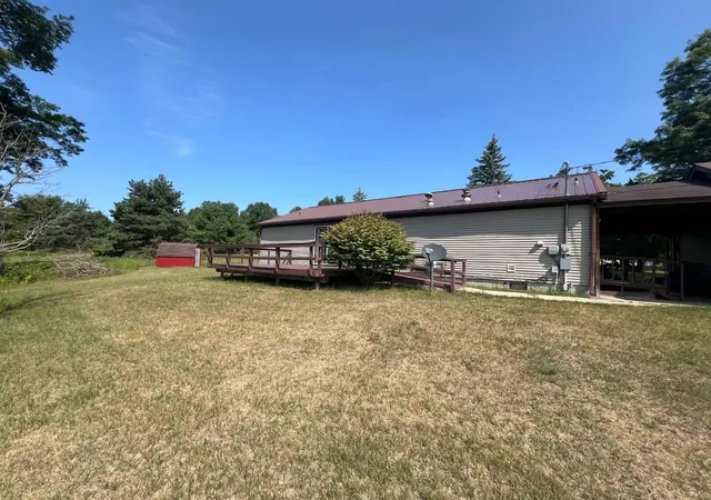 Photo 3 of Single family home for sale at 820 Old County Farm Rd, Harrison, MI 48625 | MLS# 50216090 | Listing updated on 2026-08-27