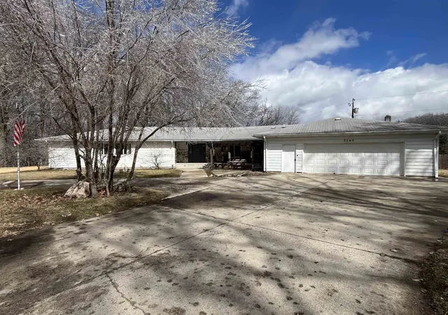 1st image of 3265 Bischoff Rd, Harrison, MI 48625 | MLS# 50201555