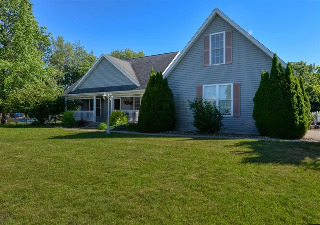 Homes for sale in Niles, MI | 3860 Gateway Ln, Niles, MI 49120 | MLS# 70539737
