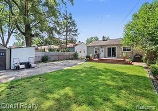 Homes for sale in Royal Oak, MI | 1529 Amelia Ave, Royal Oak, MI 48073 | MLS# 61008928