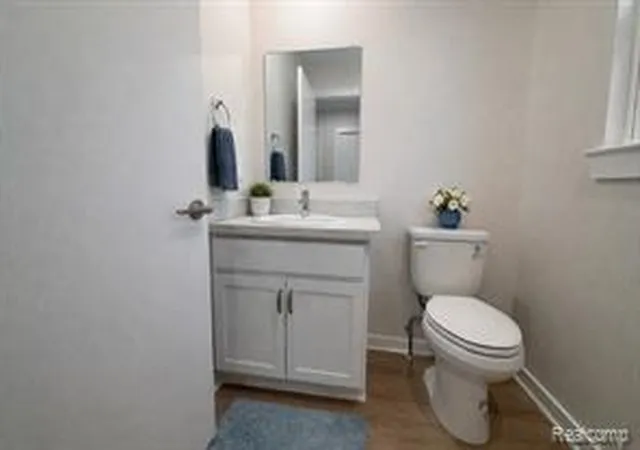 Homes for sale in Ypsilanti, MI | 223 N Grove St #5, Ypsilanti, MI 48198 | MLS# 61009003