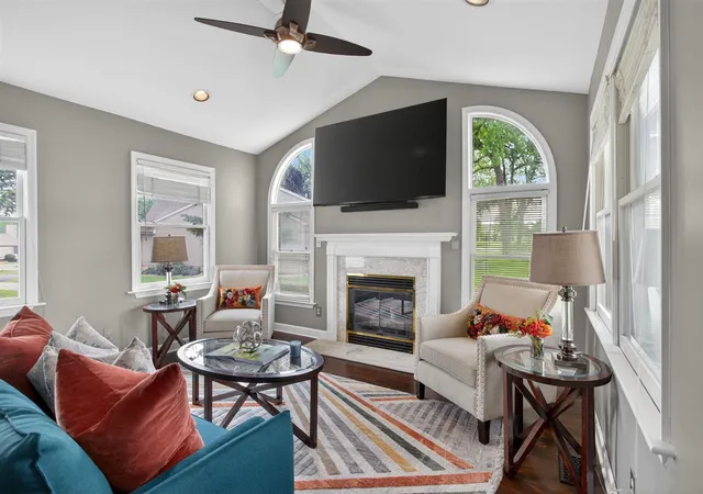 3rd image of 4297 Fairway Ln, Jackson, MI 49201 | MLS# 70537168