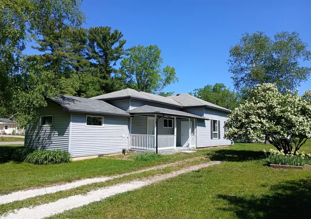 1st image of 409 S Scott St, Scottville, MI 49454 | MLS# 70535159