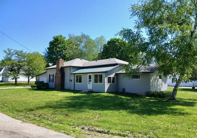 Homes for sale in Scottville, MI | 409 S Scott St, Scottville, MI 49454 | MLS# 70535159