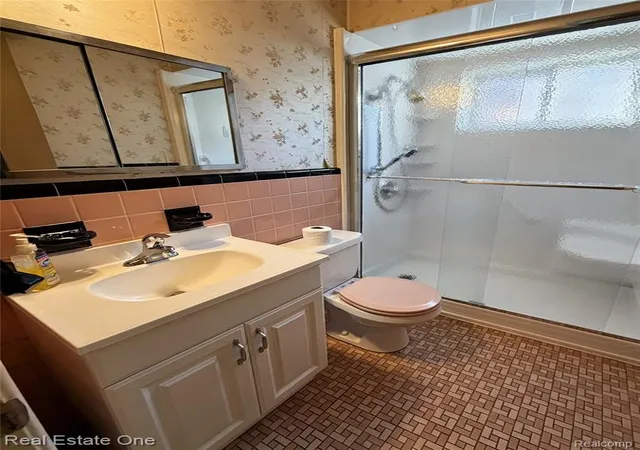Photo 2 of Sale Pending at 8355 Winston Ln, Dearborn Heights, MI 48127 1345 | MLS# 61025306 | Listing updated on 2026-09-03