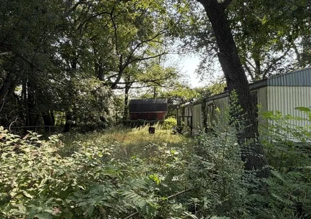 Photo 3 of Sale Pending at 19020 State Line Rd, Edwardsburg, MI 49112 | MLS# 70553877 | Listing updated on 2026-08-23